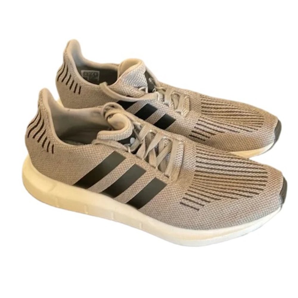 Adidas Men's Shoes CQ2115 sneakers Size 11